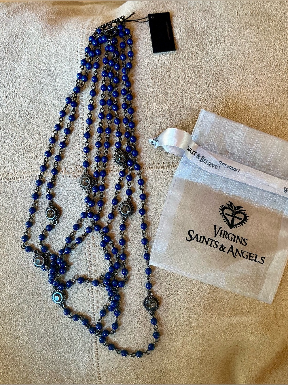 NWT Virgins Saints & Angels Magdalena - 4mm Pearl Dk Lapis
Gunmetal VSA